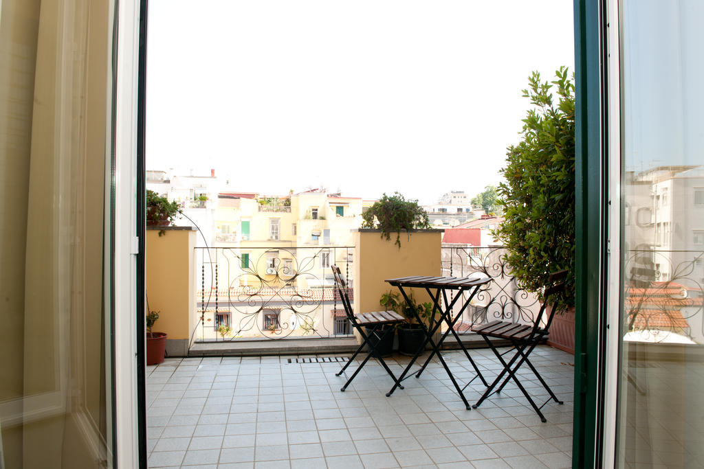 Appartement Nardones 48 à Naples Extérieur photo